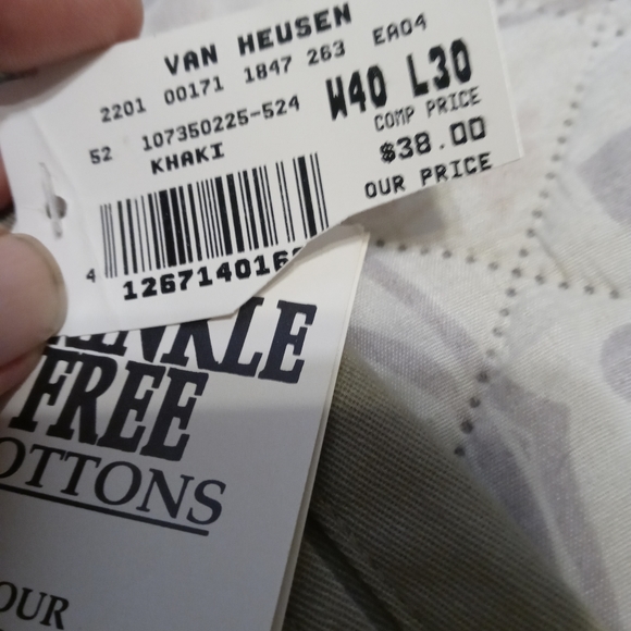 NWT Men's Van Heusen Pants - Picture 2 of 5